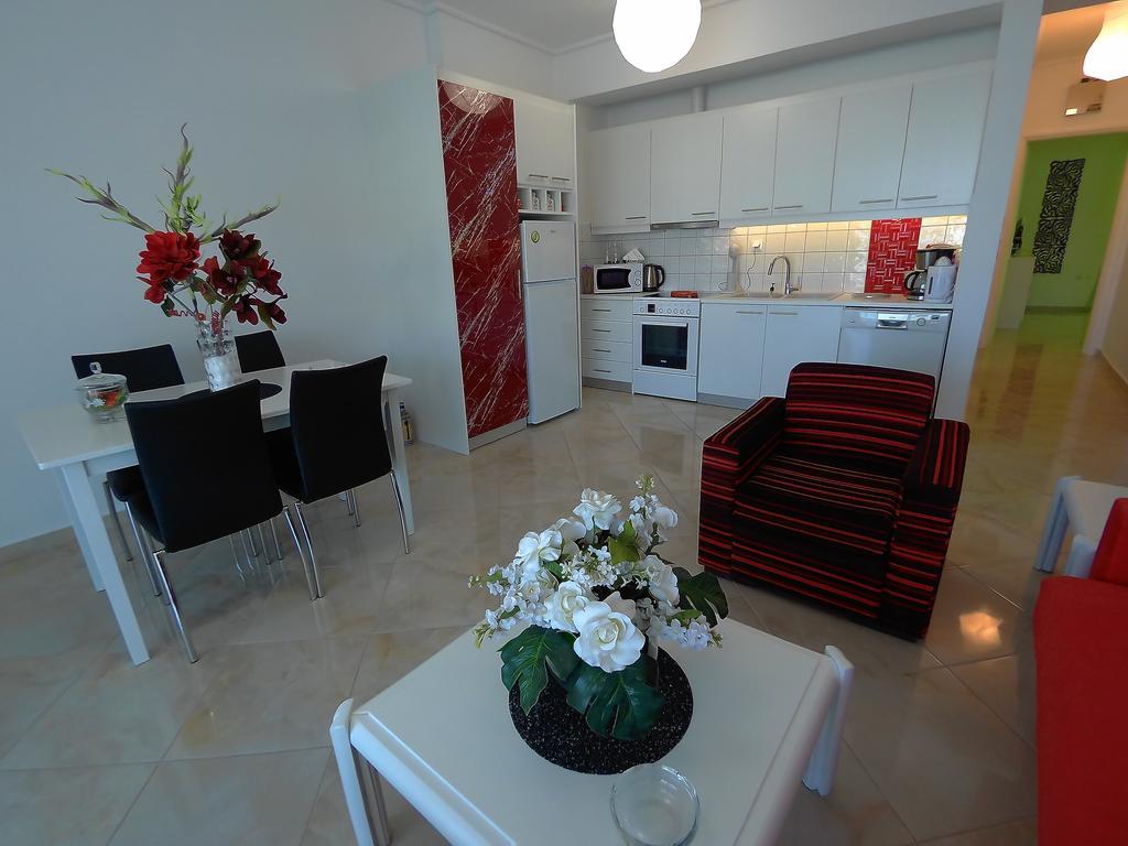Diamond Apartments Agios Konstantinos  Exterior photo